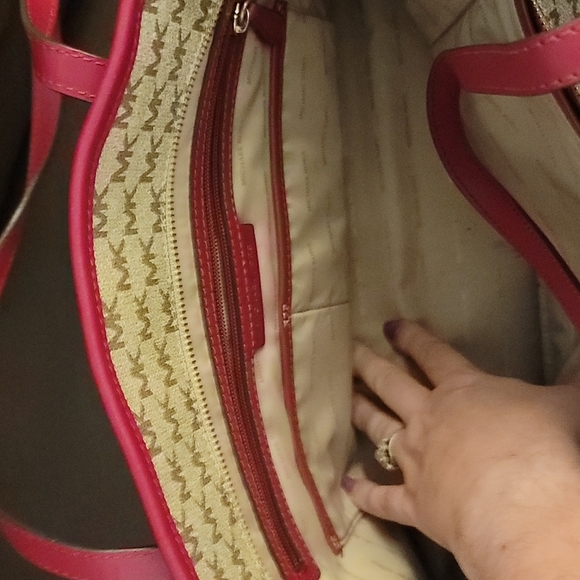 Michael Kors handbag purse tote with COA  authentic - Picture 5 of 11